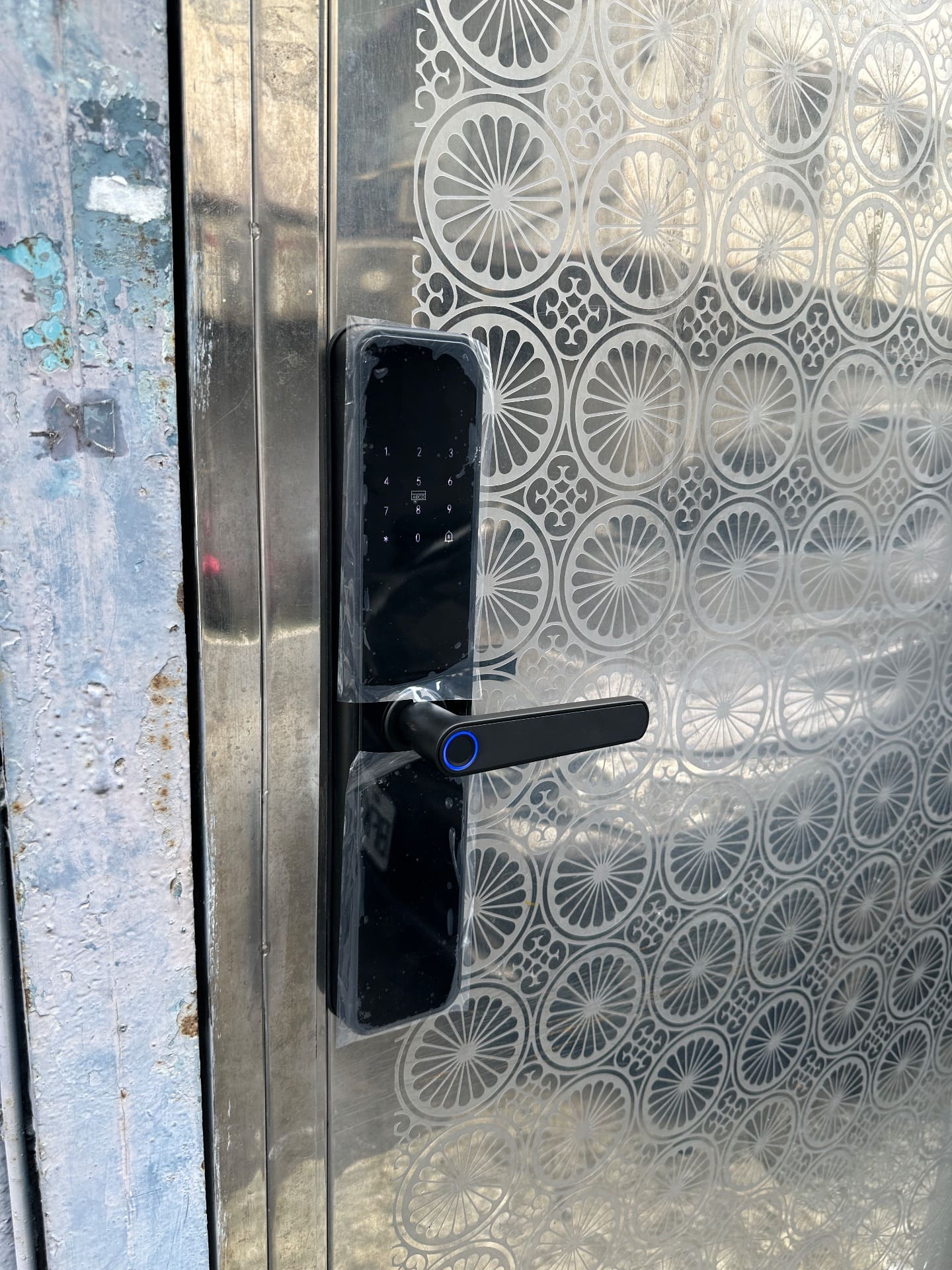 室外電子鎖耗電異常？真正防水IP68才是解法