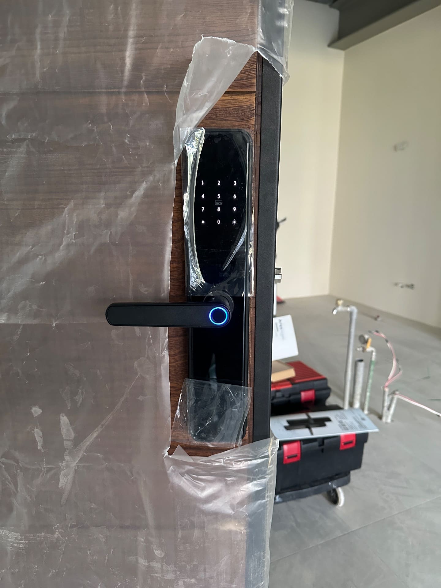 商辦業主為何再裝第二支？IP68防水電子鎖實戰案例